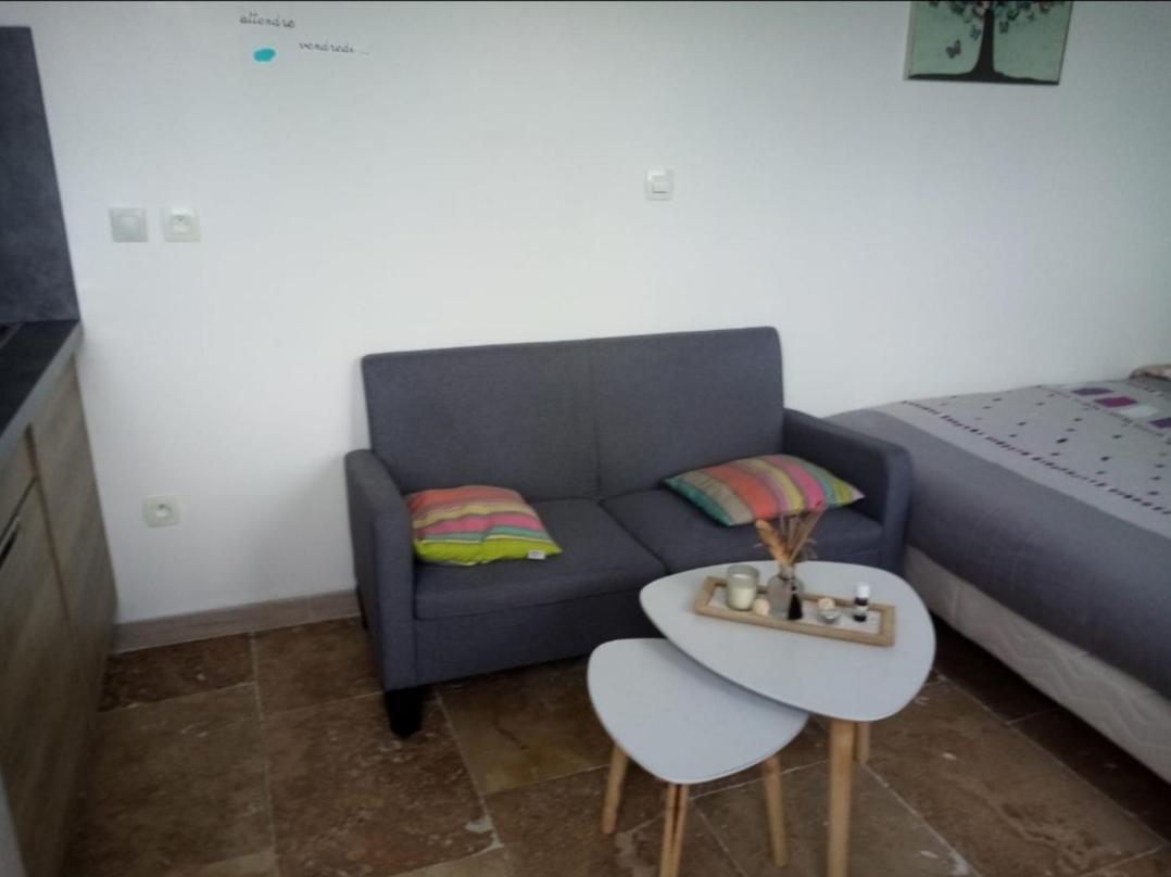 Studio D'Environ 20M2, Piscine, Vue Mer, Pour 2 Personnes Marseille Ngoại thất bức ảnh